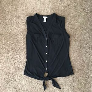 🌺”Cache” black sleeveless blouse Small